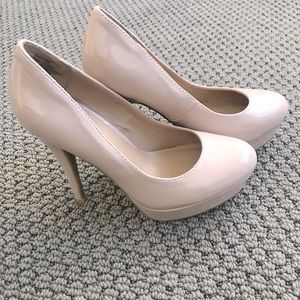 LC Lauren Conrad Nude Pumps